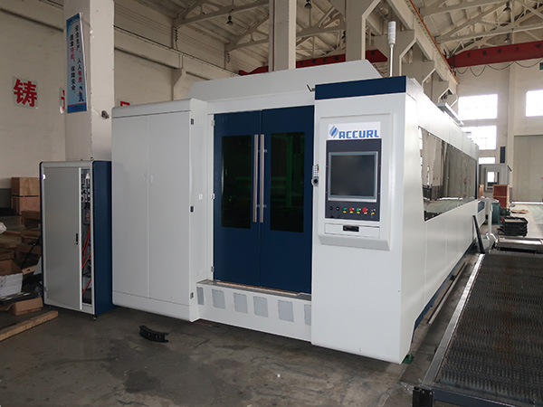 Laser Cutting Mesin Kanggo Logam 2kW, 2.5kW, 3kW, 4000w IPG serat Laser cutter